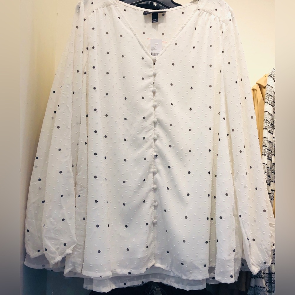 LB Blouse Size 14/16